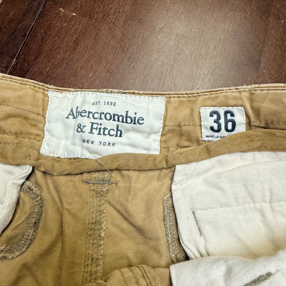 Abercrombie Fitch distressed Cargo Shorts Mens 36/38 Tan Button Fly Utility VTG - Picture 5 of 11